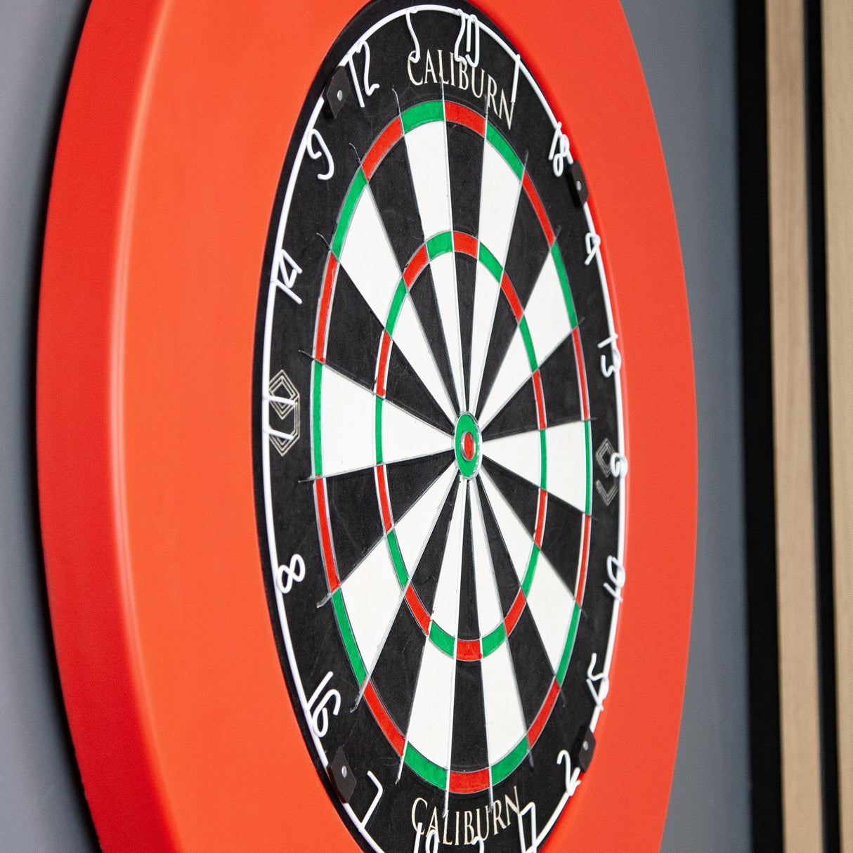 Caliburn Professional Dartboard Surround - Hard Wearing