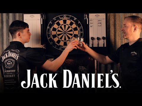 Jack Daniels Carpet Darts Mat - Rutschfeste Rückseite - Schwarz mit JD Logo